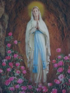 Religion MARY VIRGIN OF LOURDES c1960s Holographic Postcard by Asahi Kigyo Co.