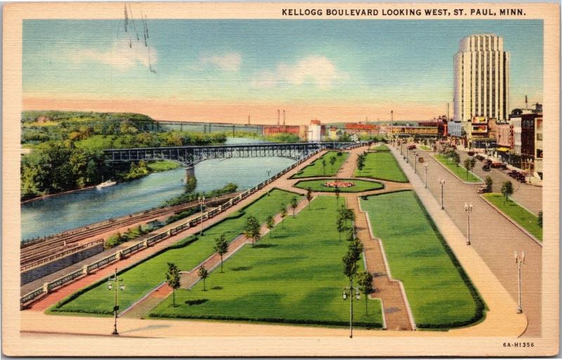 Kellogg Boulevard Looking West, St. Paul, Minnesota