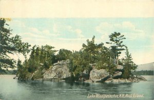 Lake Winnipesaukee  New Hampshire  Rock Island Litho Postcard