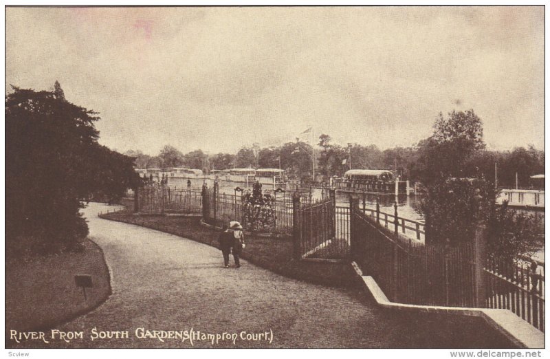 River from South Garden (Hampton Court) , England , 00-10s