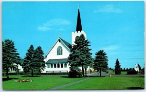 Postcard - Saint Patrick's Catholic Church - Hampton Beach, New Hampshire