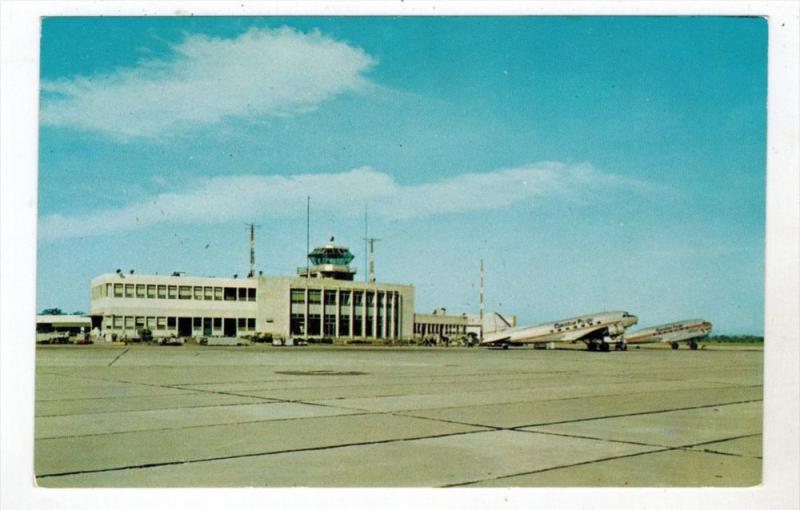 1175   Montreal   Airport Canadian Pacific Planes