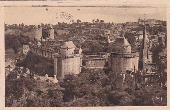 Fraance Fougeres Les Tours Surienne 1932