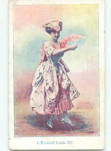 foreign Old Postcard WOMAN IN KING LOUIS XV COURT OF FRANCE AC2648