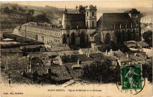 CPA Saint-Mihiel - Eglise Saint-Mihiel et la Division (240676)