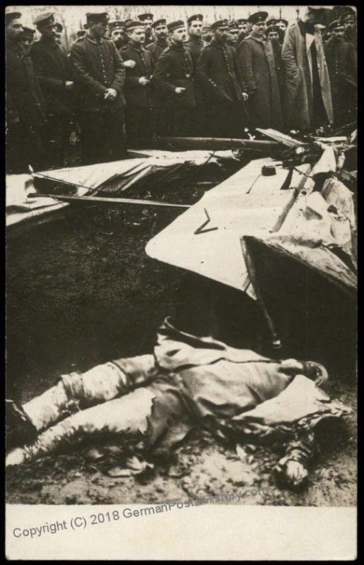 Germany WWI Crash Downed Airplane Dead Pilot 1916  Battlefield  RPPC 65321