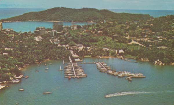 Mexico Mexican Yacht Yachting Club La Roqueta Aerial Acapulco Postcard