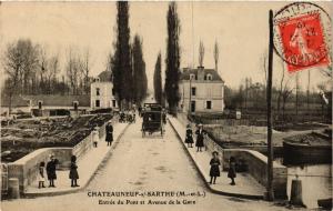 CPA CHATEAUNEUF-sur-SARTHE - Entrée du Pont et Avenue de (296860)