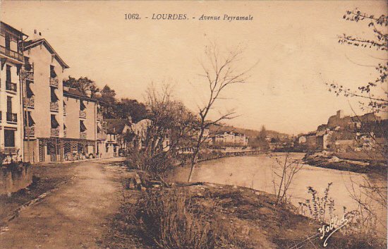 France Lourdes Avenue Peyramale