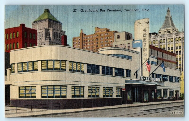 Greyhound Bus Terminal Cincinnati OH Ohio Postcard (DK11)
