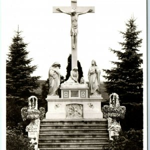 c1930s Dickeyville WI Cemetery RPPC Crucifixion Photo Postcard Seidl Hartford A3