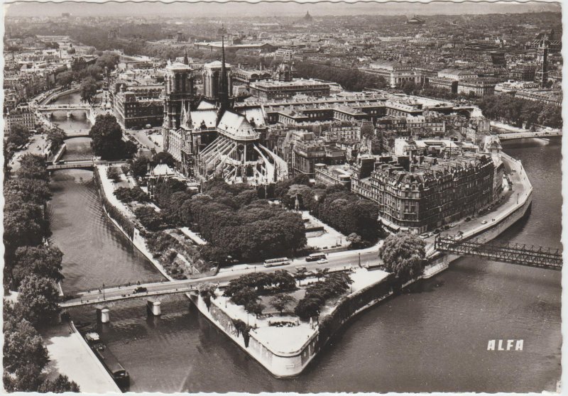 France Paris Notre Dame de Paris cathedral Postcard