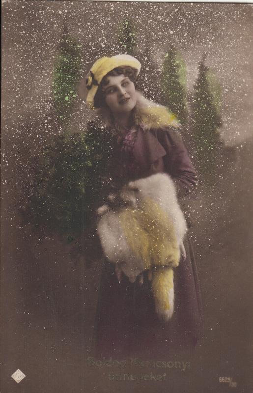 Elegant woman early Christmas greetings postcard Hungary clothes hat fur