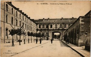 CPA St-MIHIEL - Gendarmerie - Prison et Tribunal (630987)