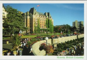 Canada Postcard - Empress Hotel,Inner Harbour,Victoria,British Columbia RR13330