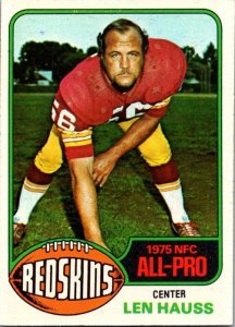 1976 Topps Football Card Len Hauss Washington Redskins sk4473