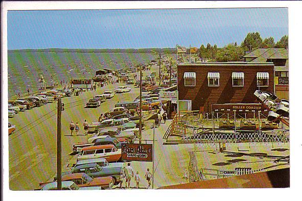 Cars, Station-wagons on, Wasaga Beach, Ontario, 