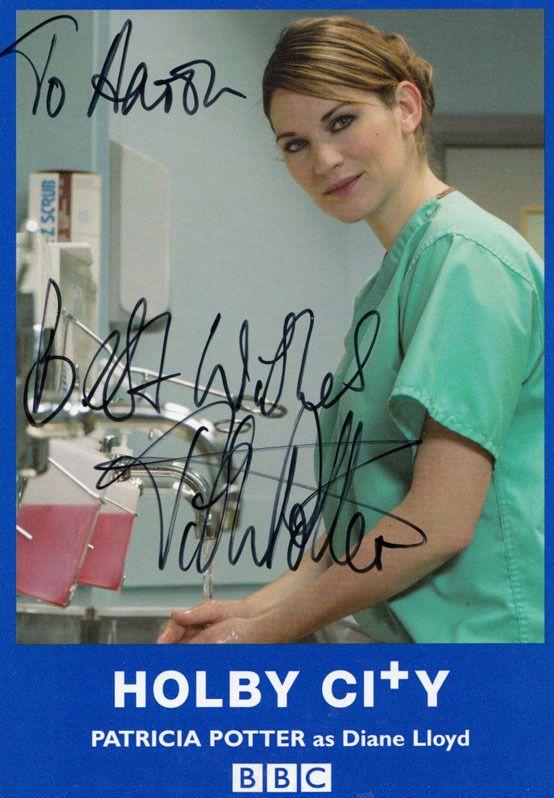 Patricia Potter Diane Lloyd Holby City BBC Rare Hand Signed Photo Cast Card