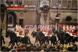 Modern Postcard The Life Guards Riding Past HM The Queen at Buckingham Palace...