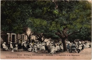 CPA AK SENEGAL Fortier 2839. Dakar - L'Apéritif a la Musique (68341)