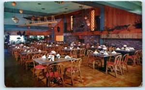 SACRAMENTO, CA ~ Roadside CORAL REEF RESTAURANT 1965  Postcard