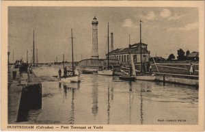 CPA OUISTREHAM Pont Tournant et Yacht (1250012)