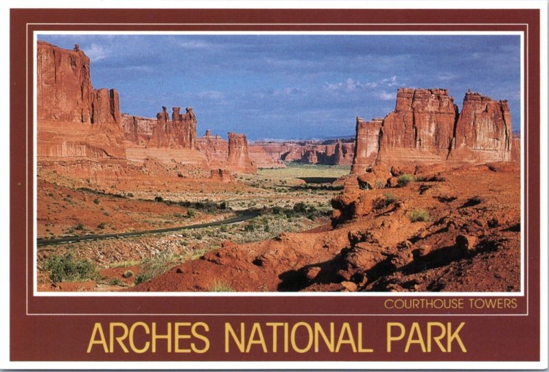 Postcard Arches National Park - Courthouse Towers