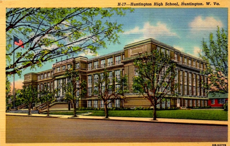 Huntington,  West Virginia - The Huntington High School - dated 1946