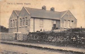 F3/ Virginia Postcard c1910 The R.C. Schools Building Students