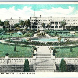 c1910s Mt. Clemens, Mich Park Hotel Fountain Fancy Landscaping Postcard MI A168