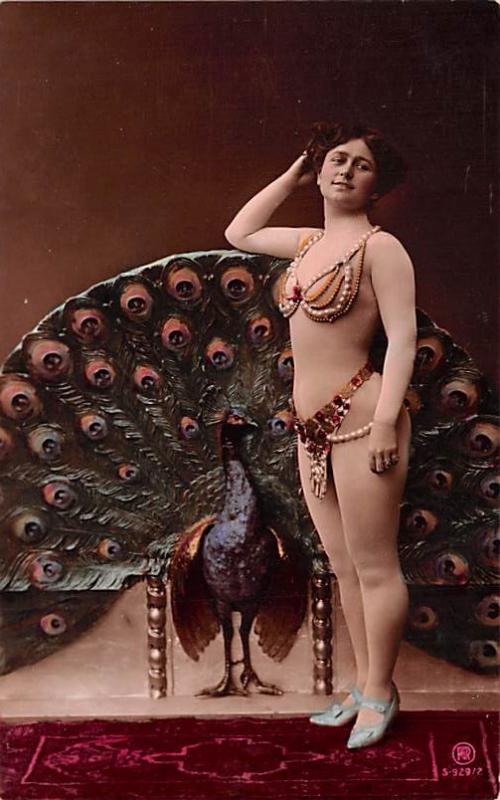 French Tinted Nude Postcard Unused very close to perfect