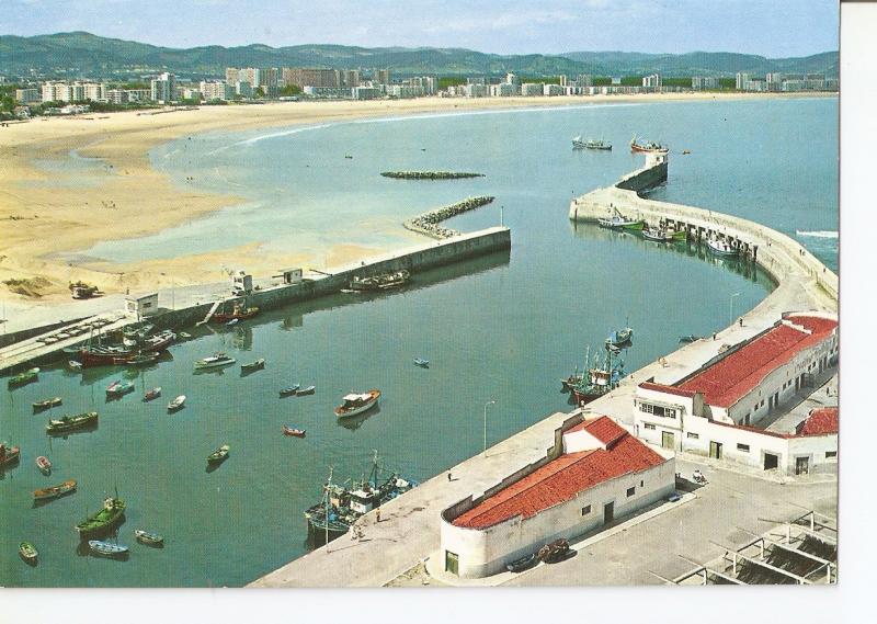 Postal 037626 : Laredo. Puerto y playa