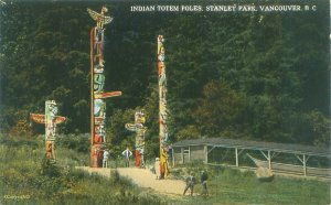 Stanley Park Vancouver BC Canada Totem Poles Litho Postcard Unused