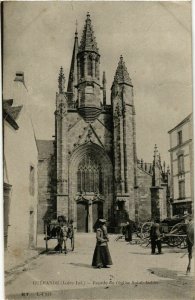 CPA Guerande - Facade de l'Eglise Saint-Aubin FRANCE (915585)
