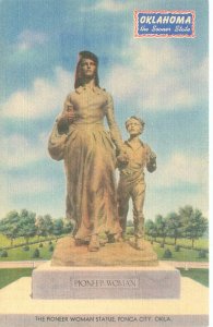 Ponca City Oklahoma Pioneer Woman and Boy Statue Linen Postcard Unused