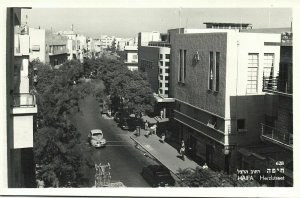 israel palestine, HAIFA, Herzlstreet, Cars (1950s) RPPC Palphot 628 Postcard (2)