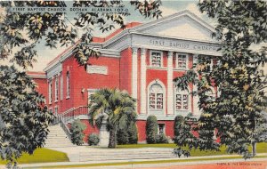 G75/ Dotham Alabama Postcard Linen First Baptist Church Building