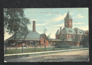 BAY CITY MICHIGAN CENTRAL RAILROAD DEPOT TRAIN STATION VINTAGE POSTCARD