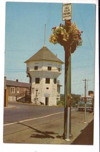 Bastion, Vancouver Island, British Columbia, Flower Basket