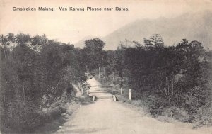 OMSTREKEN MALANG VAN KARANG PLOSSO NAAR BATOE INDONESIA POSTCARD (c. 1910)