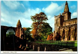 Postcard - Dunfermline Abbey - Dunfermline, Scotland