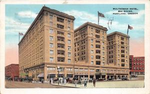 Portland Oregon~Multnomah Hotel & Street View~Vintage Cars~People Walking~1931