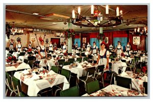 Vintage 1960's Postcard Dining Room Frankenmuth Bavarian Inn Michigan