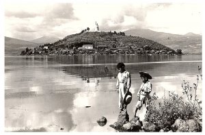 RPPC Postcard Janitzio Island Two Children  in the Foreground
