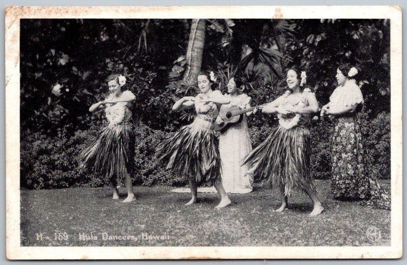 Honolulu Hawaii 1940s Postcard Hula Girl Dancers Guitar Leis Grass Skirts