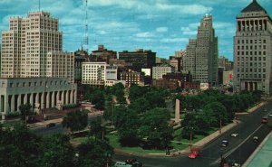 Vintage Postcard View of Downtown Saint Louis War Memorial Building Missouri MO