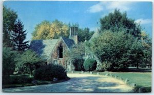 Postcard - Kennel for the Hounds - Rolling Rock Club - Ligonier, Pennsylvania