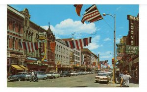 WY - Cheyenne. Sixteenth Street ca 1958