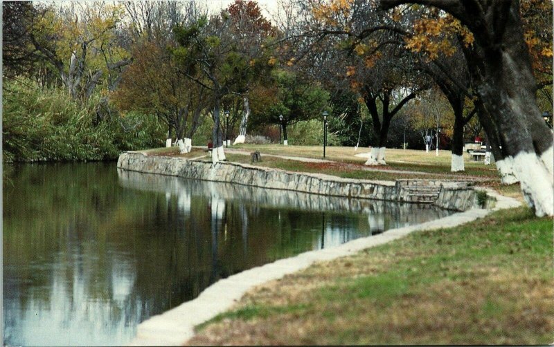 Del Rio San Felipe Creekway Texas TX Postcard VTG UNP Vintage Unused Chrome 