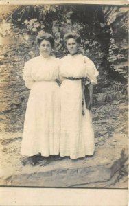 1910s RPPC Real Photo Postcard Women Sisters On Rock Ledge